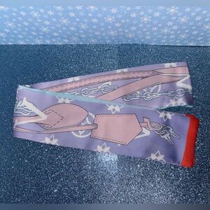 Silky twilly purse scarf